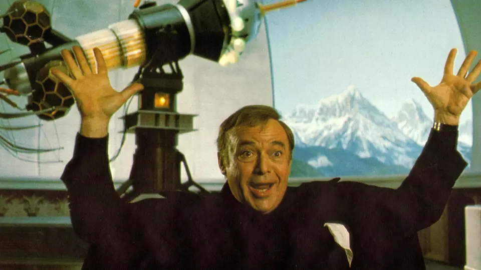 Розовая пантера наносит ответный удар